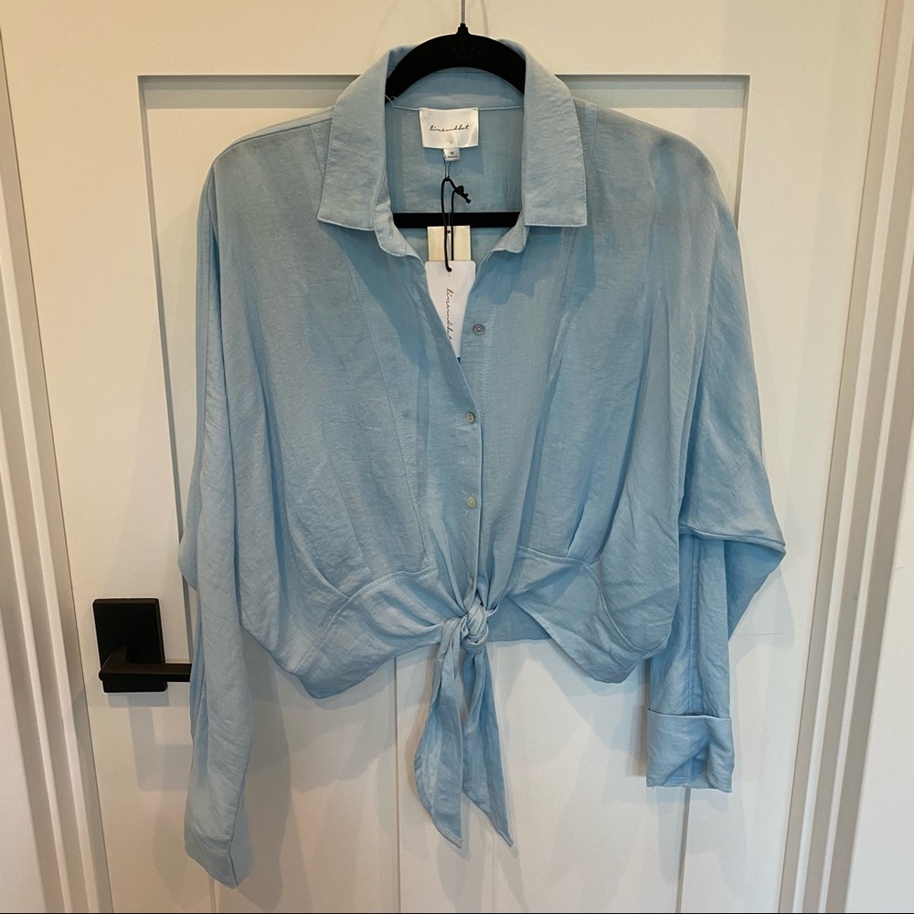 Line + Dot Top